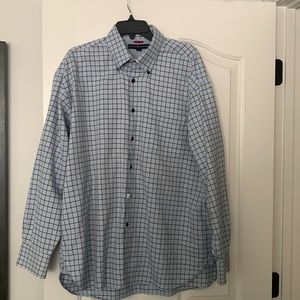 Tommy Hilfiger button down casual/dress shirt